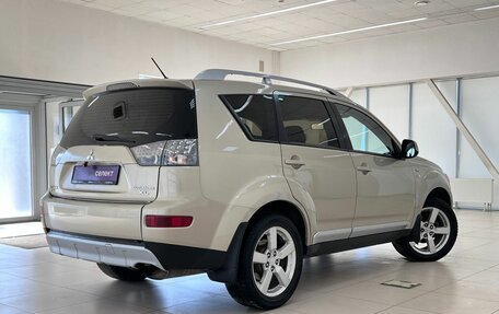 Mitsubishi Outlander III рестайлинг 3, 2007 год, 910 000 рублей, 5 фотография
