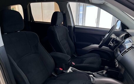 Mitsubishi Outlander III рестайлинг 3, 2007 год, 910 000 рублей, 11 фотография