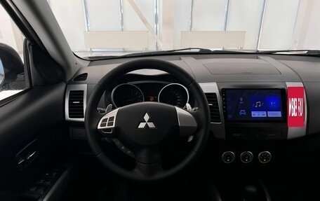 Mitsubishi Outlander III рестайлинг 3, 2007 год, 910 000 рублей, 16 фотография