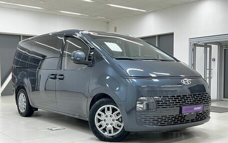 Hyundai Staria, 2021 год, 4 550 000 рублей, 3 фотография