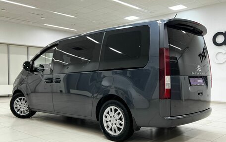 Hyundai Staria, 2021 год, 4 550 000 рублей, 4 фотография