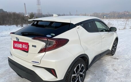 Toyota C-HR I рестайлинг, 2018 год, 2 199 000 рублей, 6 фотография
