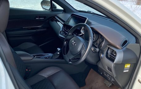 Toyota C-HR I рестайлинг, 2018 год, 2 199 000 рублей, 12 фотография