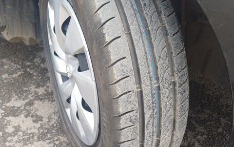 Toyota Vitz, 2018 год, 899 000 рублей, 24 фотография