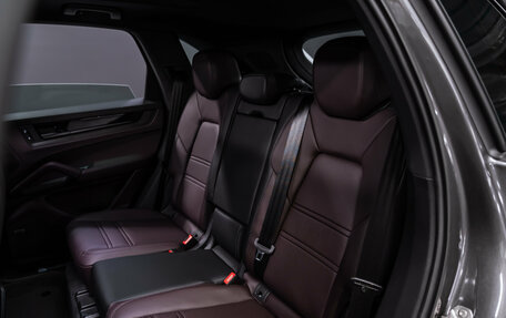 Porsche Cayenne III, 2025 год, 18 700 000 рублей, 21 фотография