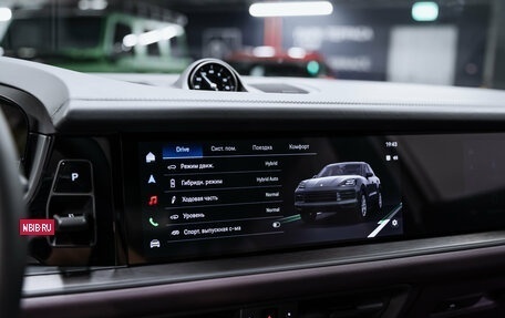 Porsche Cayenne III, 2025 год, 18 700 000 рублей, 28 фотография