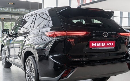 Toyota Highlander, 2026 год, 6 190 000 рублей, 7 фотография