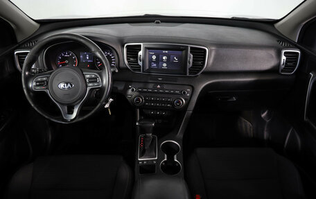 KIA Sportage IV рестайлинг, 2018 год, 1 699 000 рублей, 9 фотография