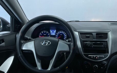 Hyundai Solaris II рестайлинг, 2014 год, 750 000 рублей, 12 фотография