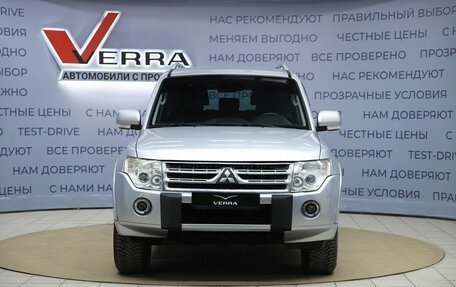 Mitsubishi Pajero IV, 2011 год, 1 650 000 рублей, 2 фотография