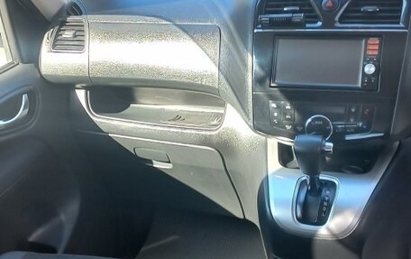 Nissan Serena IV, 2013 год, 1 200 000 рублей, 4 фотография