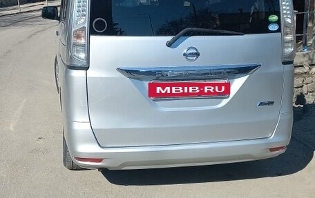 Nissan Serena IV, 2013 год, 1 200 000 рублей, 3 фотография
