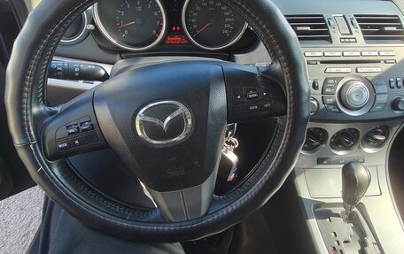 Mazda 3, 2010 год, 930 000 рублей, 2 фотография