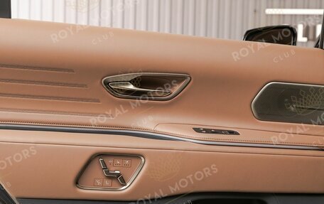 Toyota Century, 2024 год, 53 900 000 рублей, 19 фотография