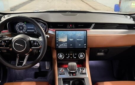 Jaguar F-Pace, 2023 год, 6 650 000 рублей, 9 фотография