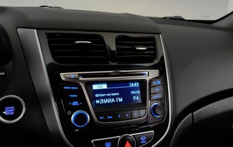 Hyundai Solaris II рестайлинг, 2016 год, 999 000 рублей, 14 фотография