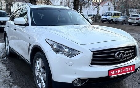 Infiniti FX II, 2012 год, 3 480 000 рублей, 26 фотография
