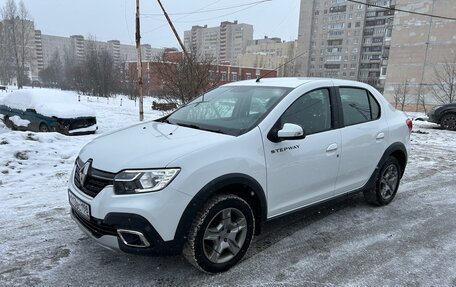 Renault Logan II, 2021 год, 1 800 000 рублей, 9 фотография