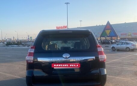 Toyota Land Cruiser Prado 150 рестайлинг 2, 2015 год, 3 450 000 рублей, 6 фотография