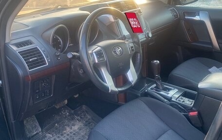 Toyota Land Cruiser Prado 150 рестайлинг 2, 2015 год, 3 450 000 рублей, 7 фотография