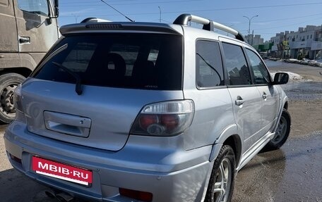 Mitsubishi Outlander III рестайлинг 3, 2006 год, 670 000 рублей, 4 фотография