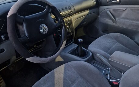 Volkswagen Passat B5+ рестайлинг, 1996 год, 210 000 рублей, 3 фотография