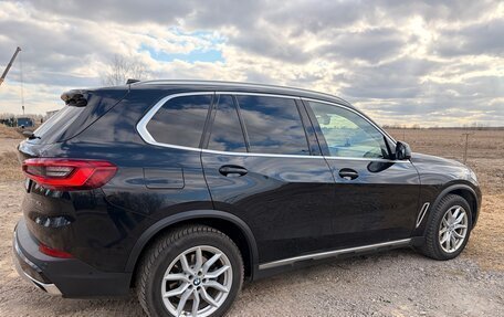 BMW X5, 2019 год, 6 300 000 рублей, 5 фотография