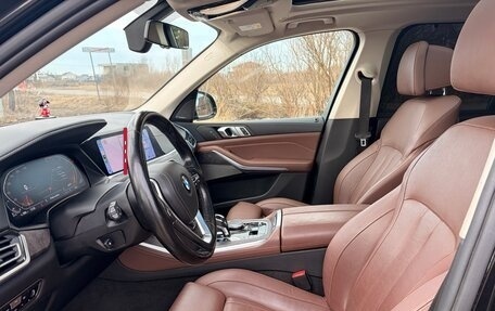 BMW X5, 2019 год, 6 300 000 рублей, 10 фотография