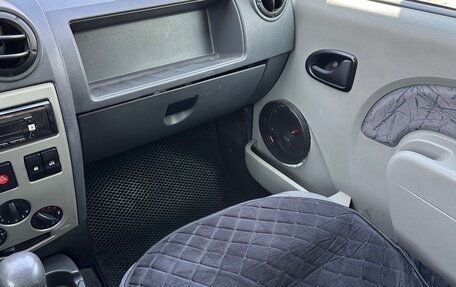 Renault Logan I, 2006 год, 165 000 рублей, 9 фотография