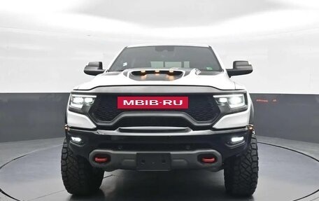 Rambler 1500, 2022 год, 12 393 000 рублей, 2 фотография