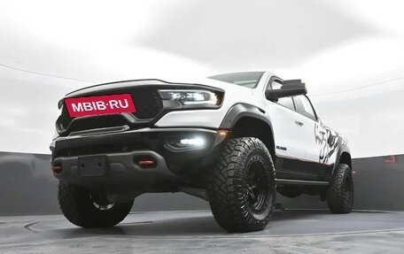 Rambler 1500, 2022 год, 12 393 000 рублей, 10 фотография