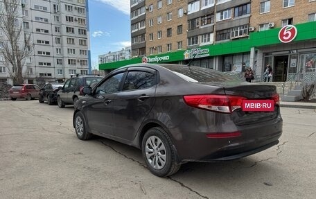 KIA Rio III рестайлинг, 2015 год, 850 000 рублей, 19 фотография