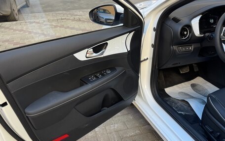 KIA K3, 2025 год, 2 390 000 рублей, 20 фотография