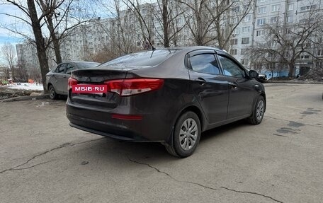 KIA Rio III рестайлинг, 2015 год, 850 000 рублей, 20 фотография