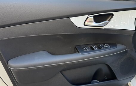 KIA K3, 2025 год, 2 390 000 рублей, 21 фотография