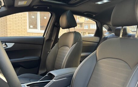 KIA K3, 2025 год, 2 390 000 рублей, 25 фотография