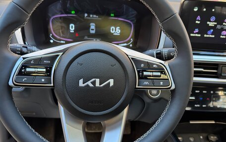 KIA K3, 2025 год, 2 390 000 рублей, 30 фотография