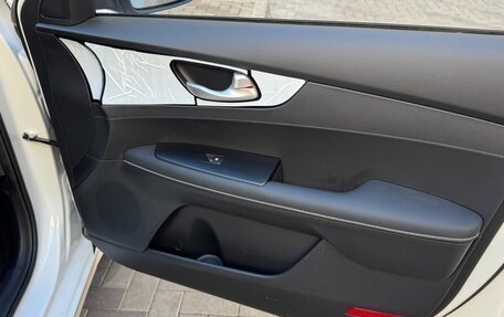 KIA K3, 2025 год, 2 390 000 рублей, 40 фотография