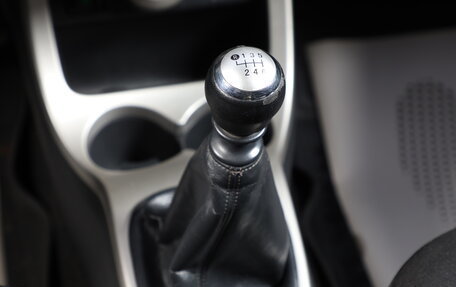 Toyota Urban Cruiser, 2009 год, 989 000 рублей, 17 фотография