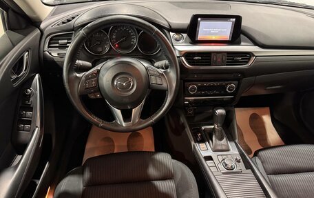 Mazda 6, 2016 год, 1 990 000 рублей, 12 фотография