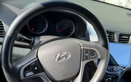 Hyundai Solaris II рестайлинг, 2016 год, 990 000 рублей, 5 фотография