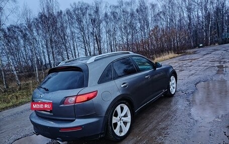 Infiniti FX I, 2003 год, 730 000 рублей, 13 фотография