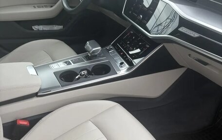 Audi A6, 2021 год, 4 500 000 рублей, 2 фотография