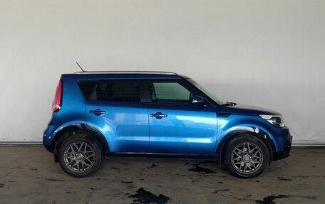 KIA Soul II рестайлинг, 2018 год, 1 775 000 рублей, 8 фотография