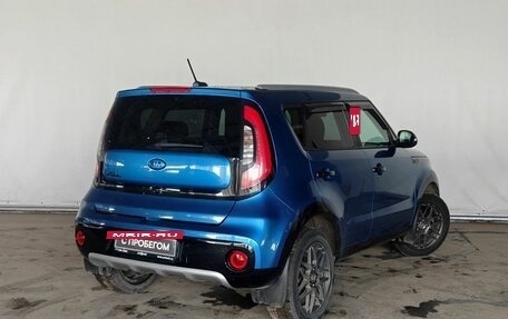 KIA Soul II рестайлинг, 2018 год, 1 775 000 рублей, 6 фотография