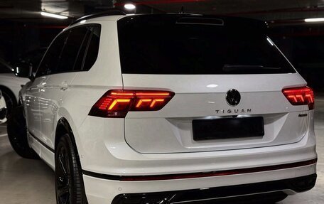 Volkswagen Tiguan II, 2023 год, 2 800 000 рублей, 4 фотография