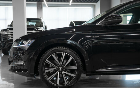 Skoda Superb III рестайлинг, 2025 год, 3 180 000 рублей, 21 фотография