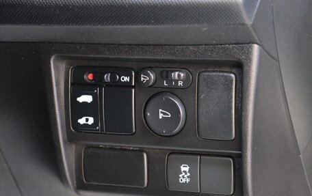 Honda Freed I, 2012 год, 1 159 000 рублей, 10 фотография