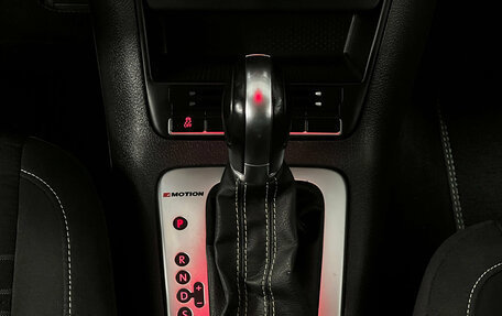 Volkswagen Tiguan I, 2015 год, 1 990 000 рублей, 13 фотография