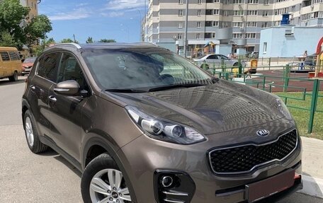 KIA Sportage IV рестайлинг, 2016 год, 1 800 000 рублей, 2 фотография